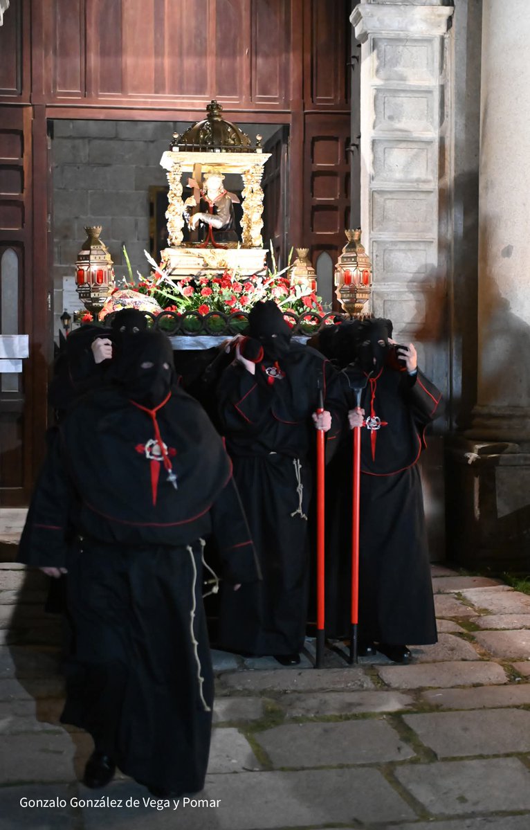 Hermandad Santísimo Cristo de las Batallas Ávila tweet media