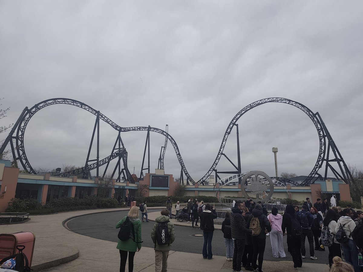 Stampida 305 tweet media