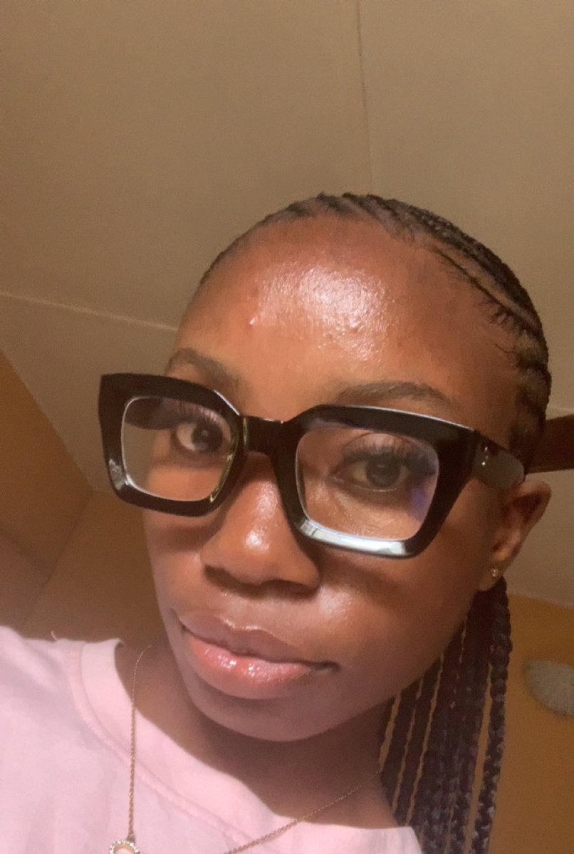 PettyQueenX👑 tweet media