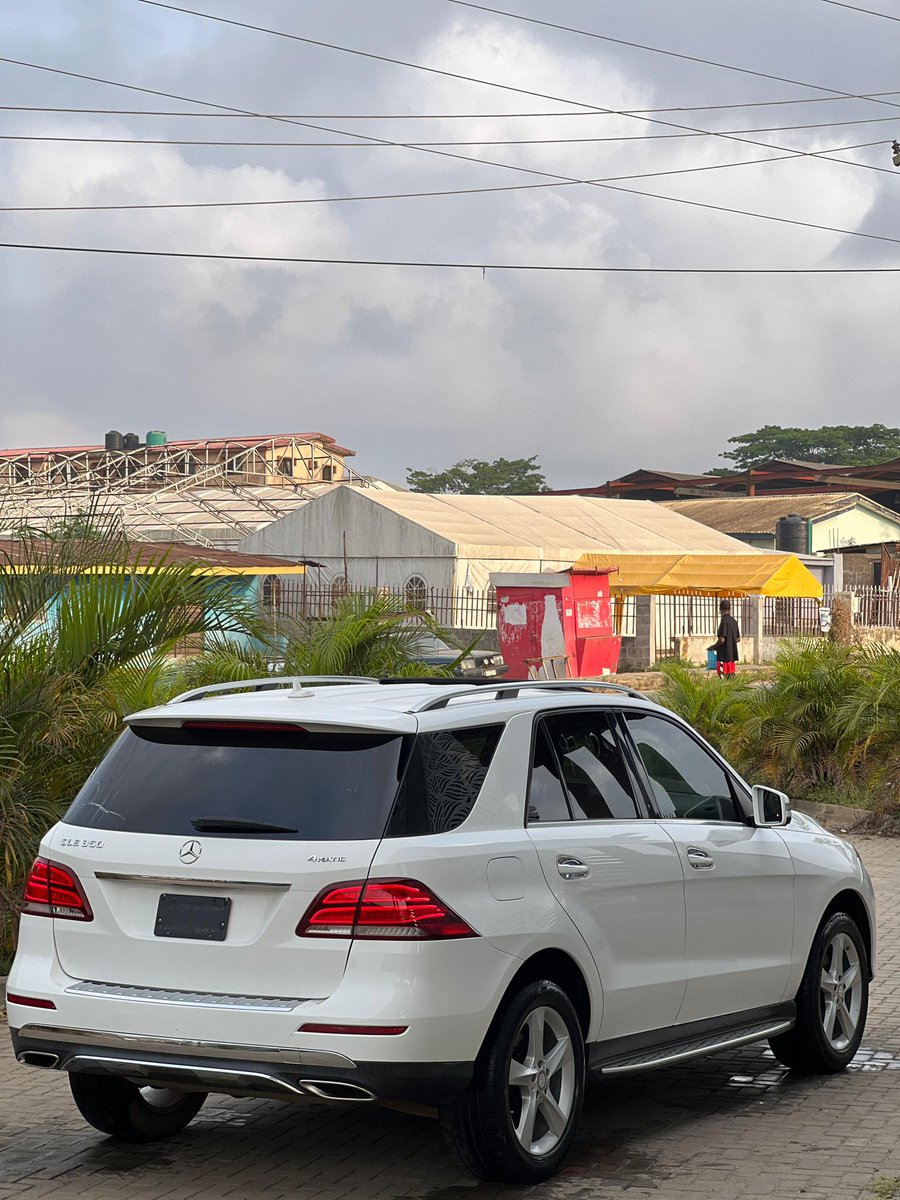 MegAutomobile's tweet photo. Registered Mercedes-Benz GLE 350 4MATIC
cleaner than Tokunbo!

Only 1,800 miles in Nigeria 
✔ First body | Accident-free
✔ AWD | Black interior
✔ Pre-collision &amp; lane assist
✔ 90,941 actual mileage
✔ Sensors &amp; catalytic intact

 ₦28.5MILLION
📍LAGOS
Call: 07037905202 https://t.co/CeFUM67rrt