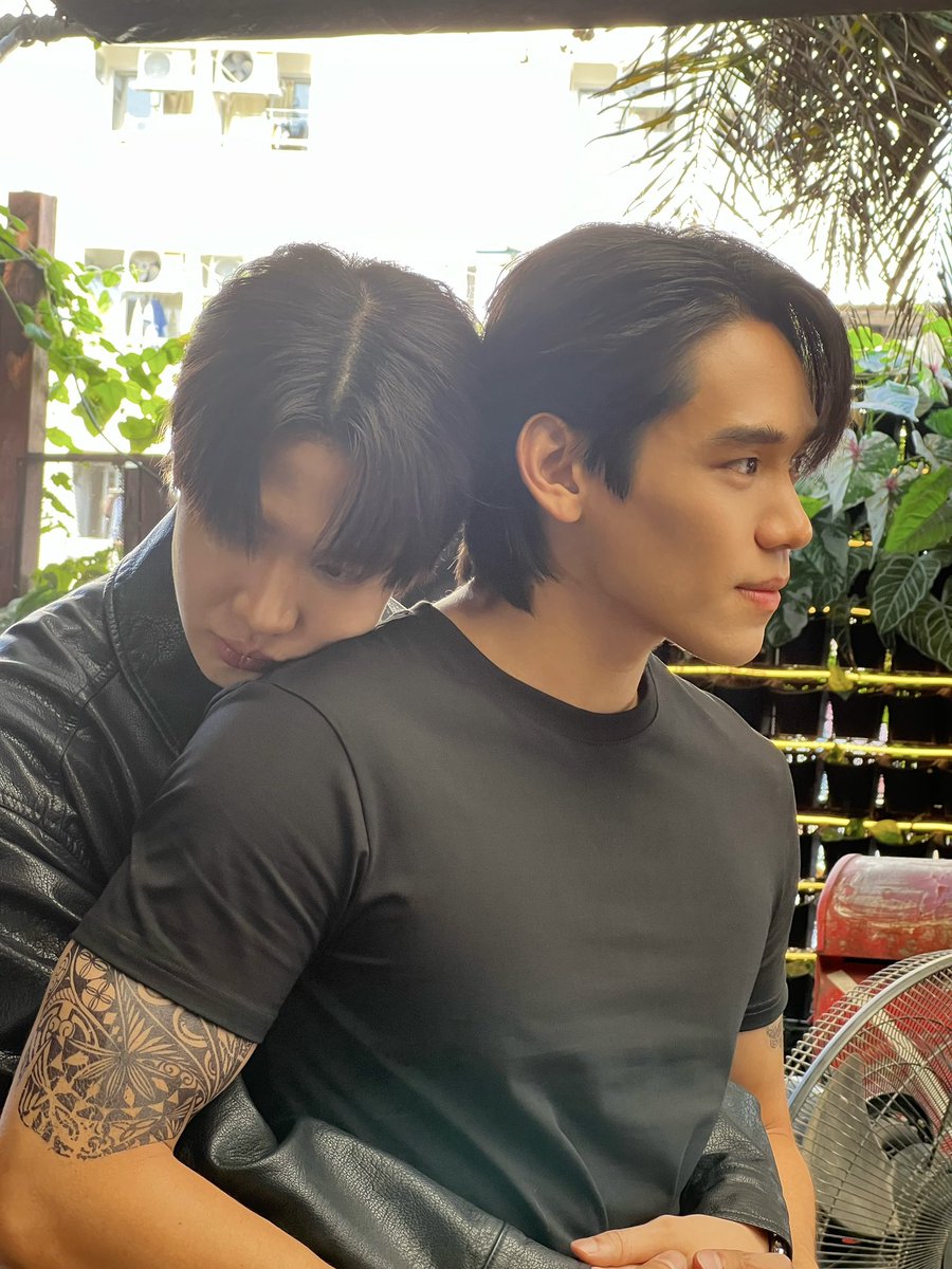 อาทิตย์ ลูก ดิเรก tweet media