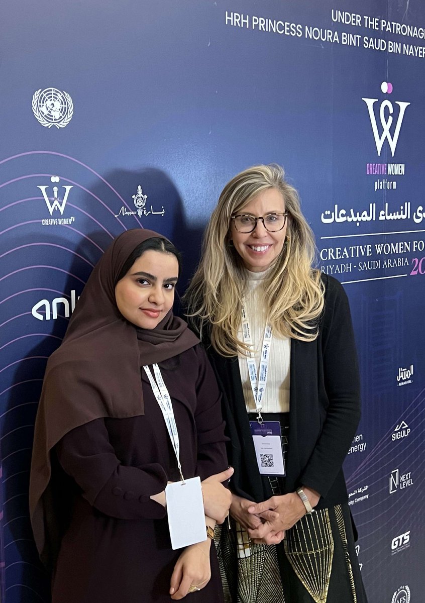 JointSDGFund's tweet photo. Give a young person a seat at the table. Trust them with it. See what happens.

Shaha Alzawm attended the Creative Women Forum in Saudi Arabia 🇸🇦 with our Head of Secretariat, @LisaKurbiel, and wrote something worth reading.

🔗https://t.co/sSCwG1xu9W #YouthCorner #YouthLead https://t.co/RJugE1hyEi