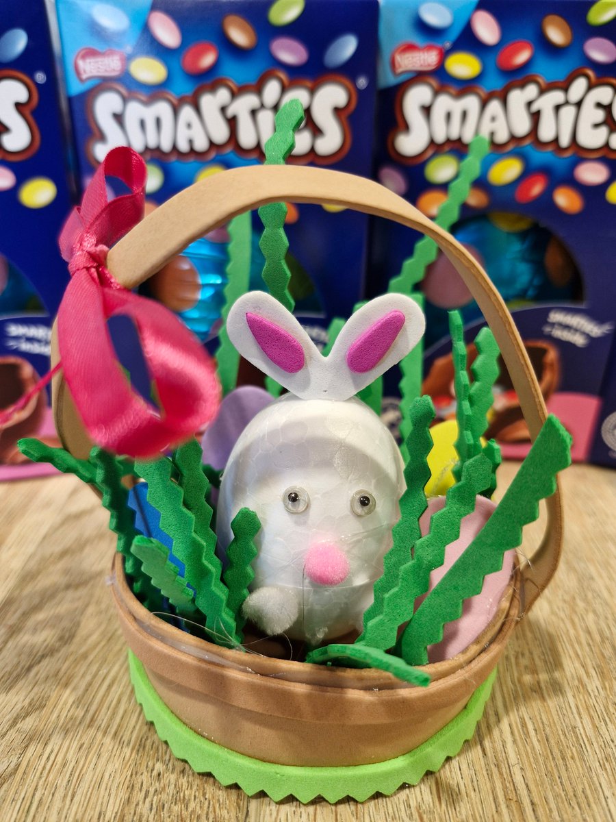 BlackpoolCarers's tweet photo. How cute are these Easter baskets?! 🐣💐

The young carers have been getting creative with their Easter crafts at Take5 this week. From bright colours to beautiful designs, each basket is totally unique—just like them 🐰✨

#EasterCrafts #YoungCarers #Take5 #CreativeFun https://t.co/mIyQHoDE4k