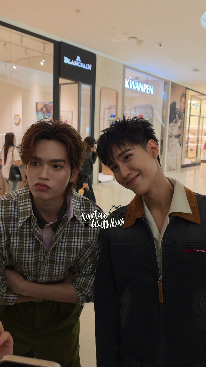 taetaewithluv's tweet image. Cutiessss 

JUNIORMARK WITH MARNI

#MARNI #MARNITH #PATLuxurygroup #JuniorMark #junniorrs #markjrtn
