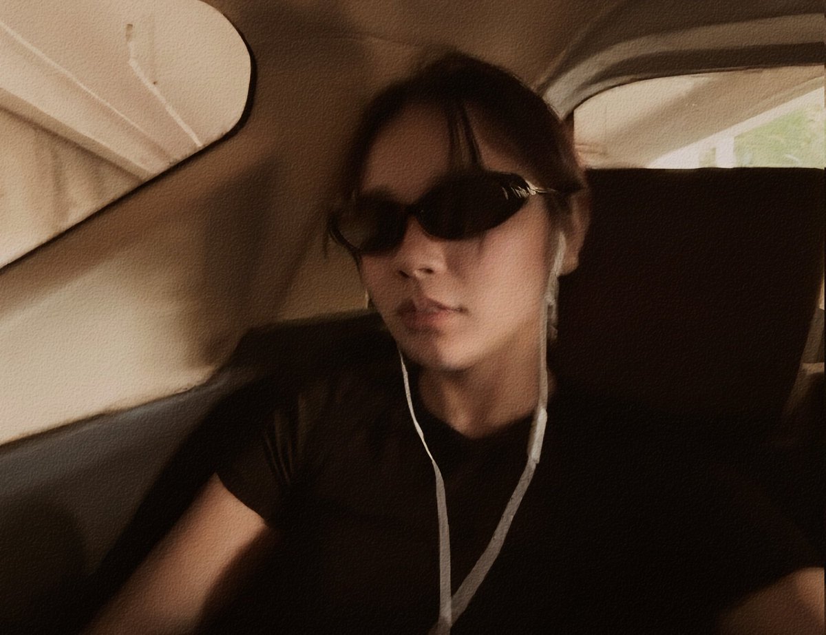 ultnycko tweet media