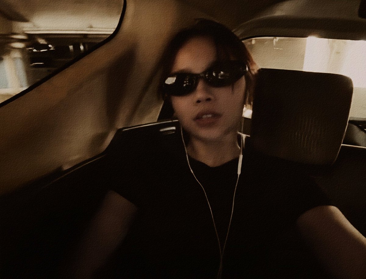 ultnycko tweet media