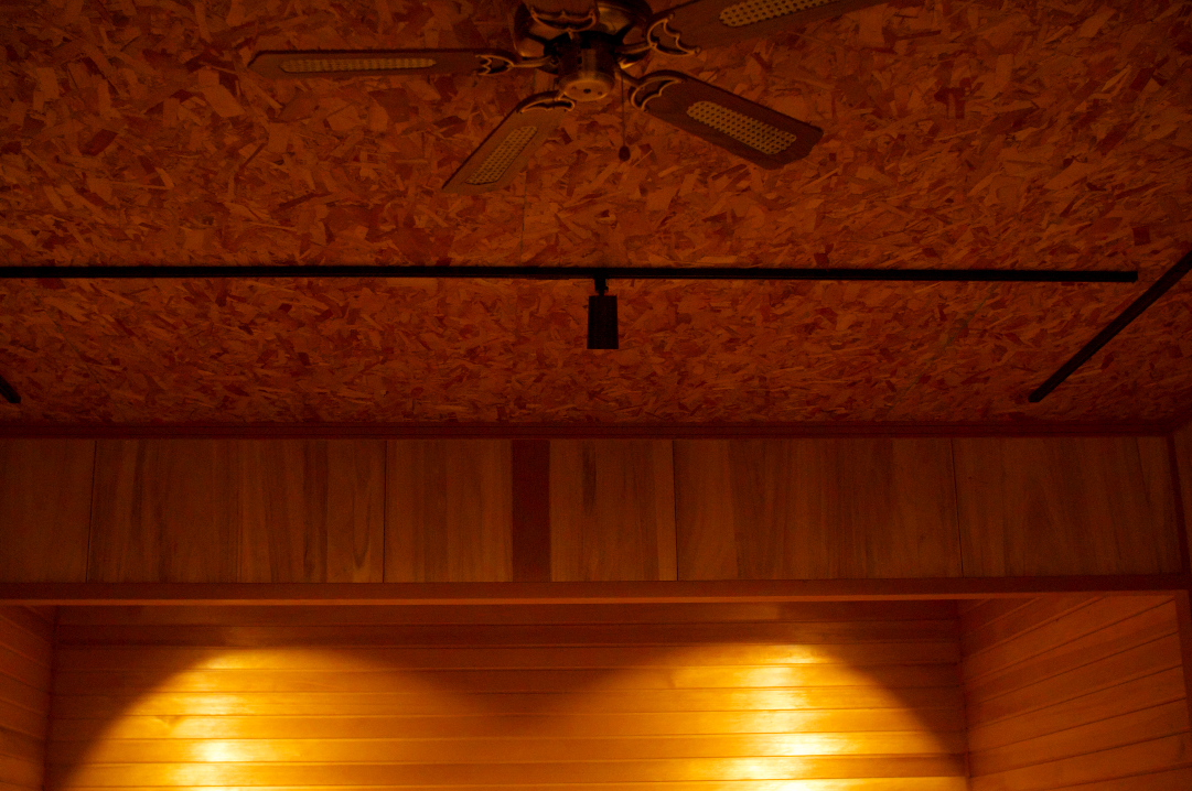soundstudiok's tweet photo. 【STUDIO K リニューアルOPEN】
2026.04.15 リニューアルオープン！
クリエイターのための
プライベートスタジオが完成
🔊 受付対応・会員制
🎤 7畳〜22畳、5室構成
予約開始：4/9(木)13:00〜 📞お電話で！
https://t.co/BJptbISiSn
#VTuber #歌ってみた #DTM #STUDIOK #小山市 https://t.co/q4VIZEdzN4