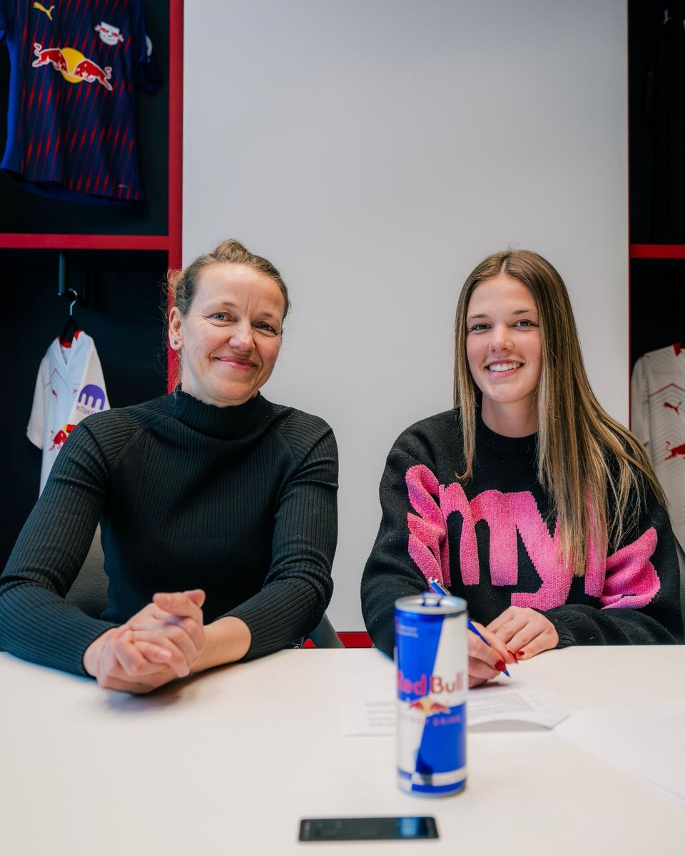 RB Leipzig tweet media