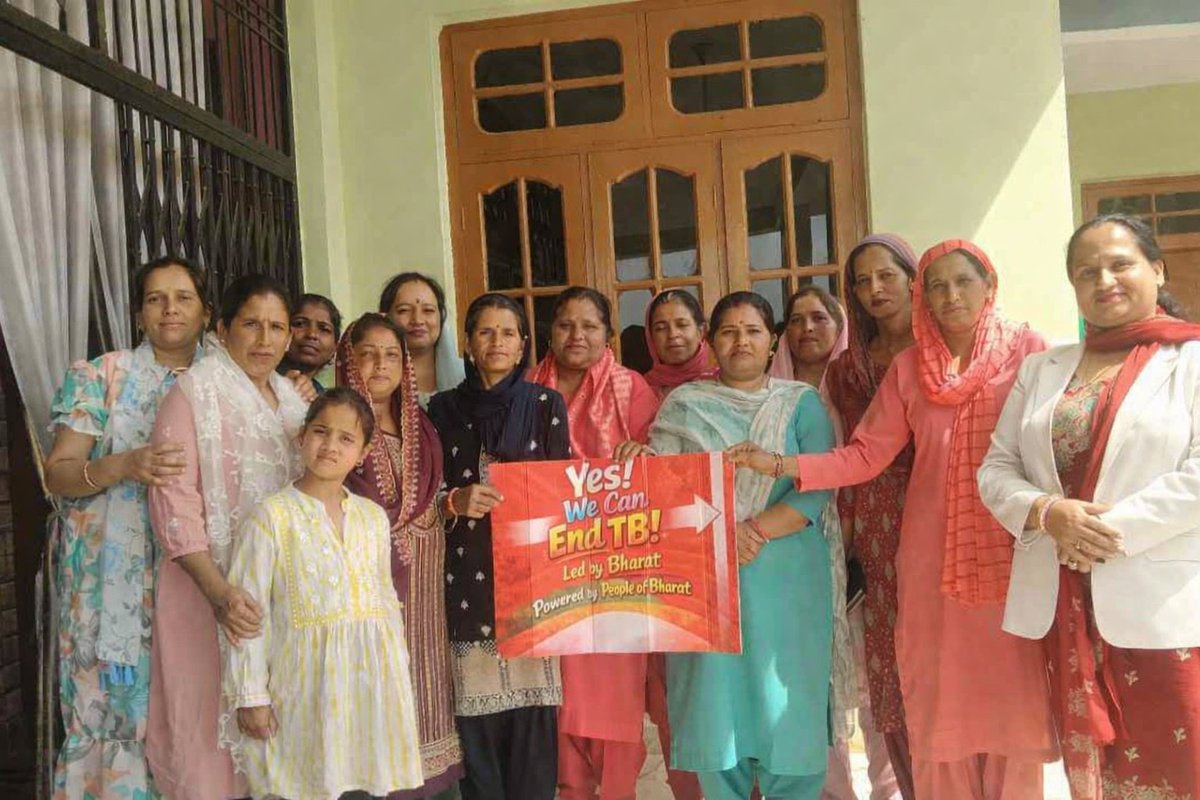 CBargran2761's tweet photo. हर कदम टीबी मुक्त भारत की ओर
TB awareness activity done by CHO SHWETA at AAM THANA BARGRAN block tiara dist kangra HP
 #TBMuktBharat Abhiyaan 
Gaon Gaon! Sheher Sheher!
#EndTB
#WorldTBDay https://t.co/K47ZJOvBq2