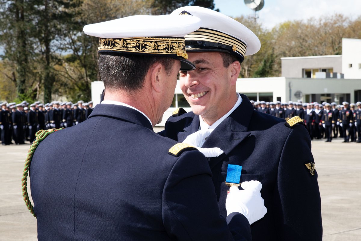 Marine nationale tweet media