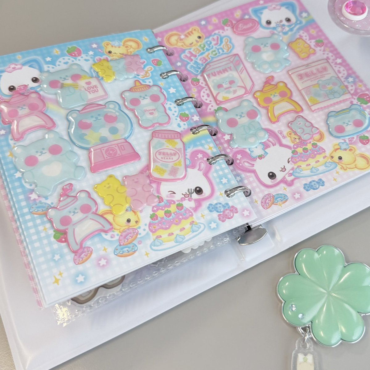 m👶🏻🌟 tweet media