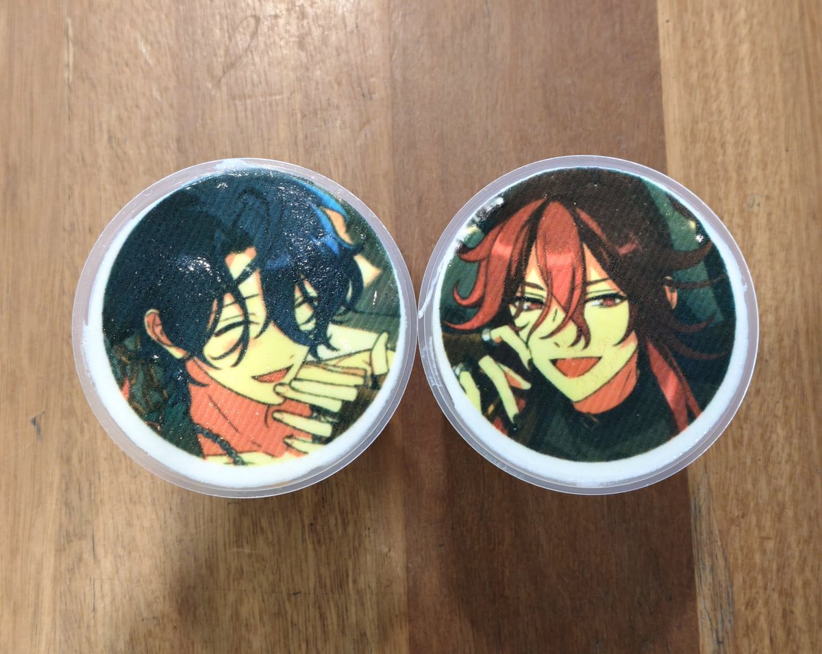 chococinnaMORON's tweet photo. mellow drink us 2 (chtnz edition) 🍫 https://t.co/1Z8Zpa9xyK