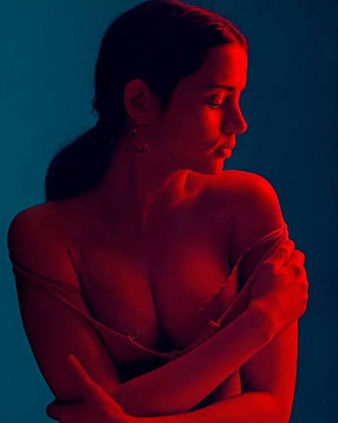 annyfully tweet media