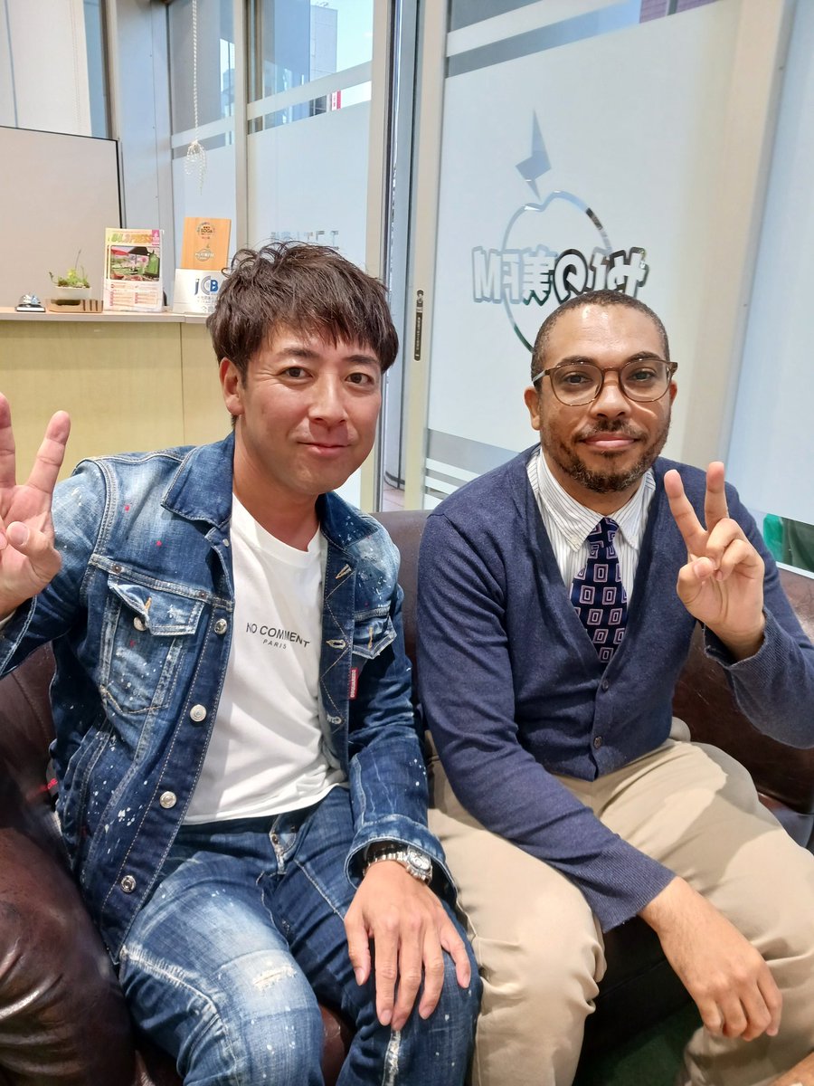 843fmtoyohashi's tweet image. 18時からは『drive my vehicles』生放送

車売るならビークルズのタッキーが車にまつわる？話や英会話に挑戦したりします！

メッセージはdrive@843fm.co.jp 

📻️fmplapla.com/tees-843fm

#やしの実FM 
#vehicles