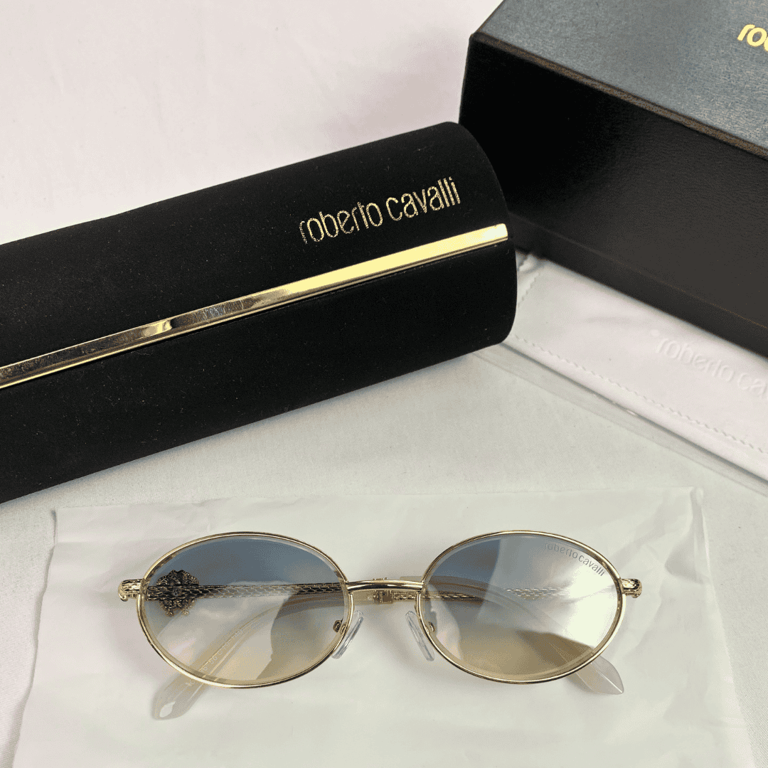 CrownandStep tweet picture