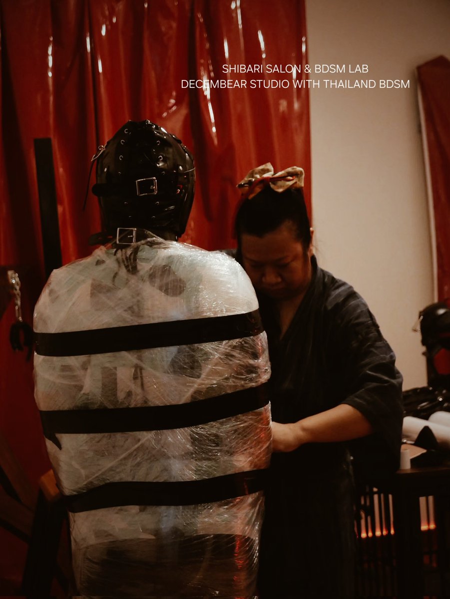 DECEMBEAR STUDIO tweet media