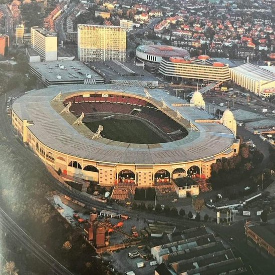 90s Football tweet media