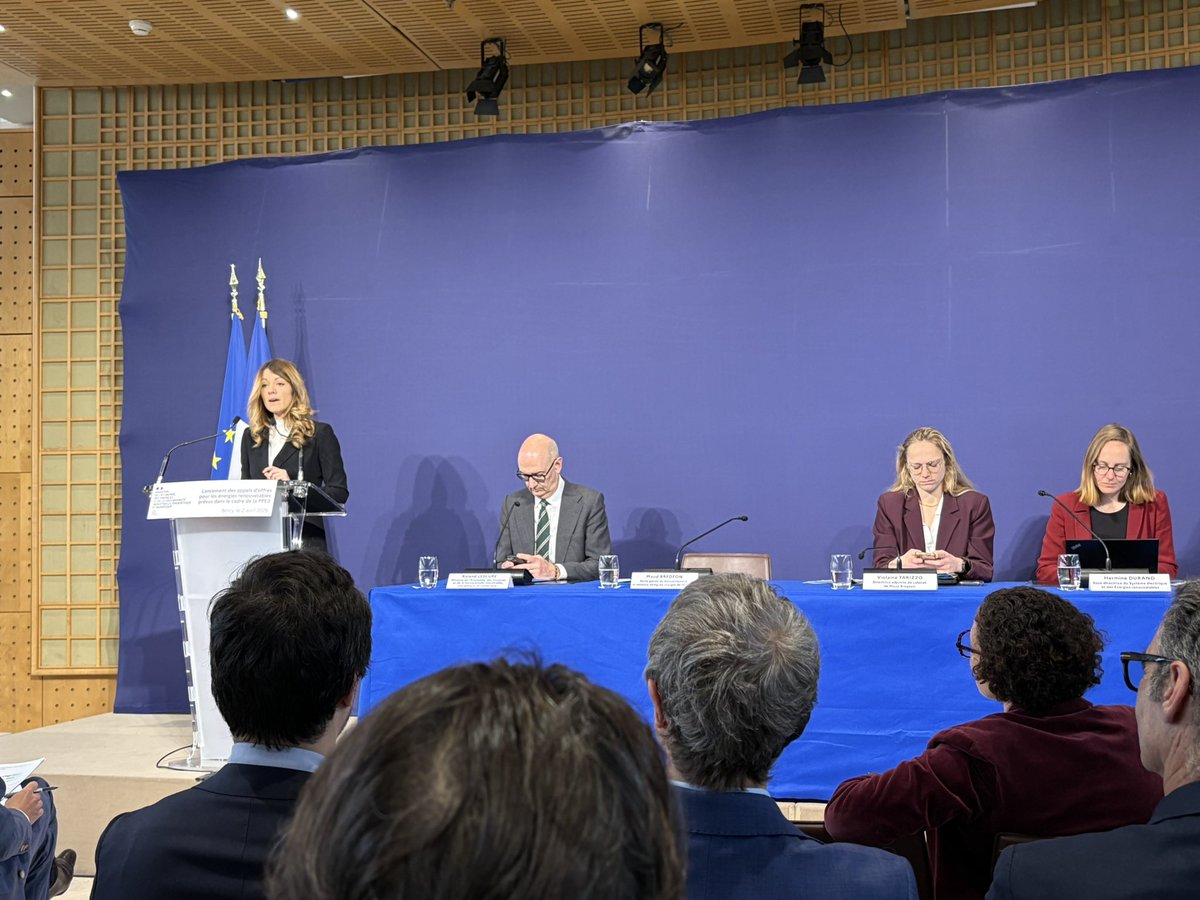 Emmanuelle Wargon tweet media