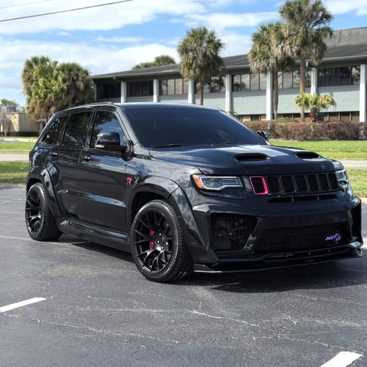 We love cars ❤️ tweet media