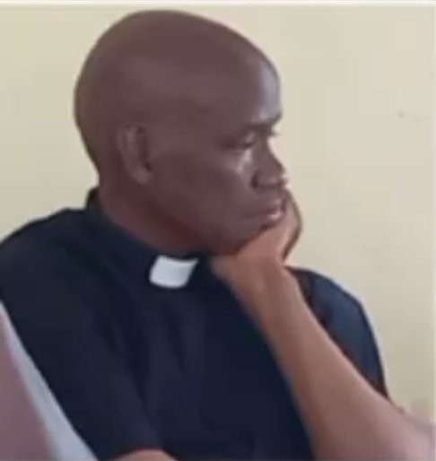 F𐌻✝︎hēr K𐌻büzi 𝙎†𝘿 tweet media