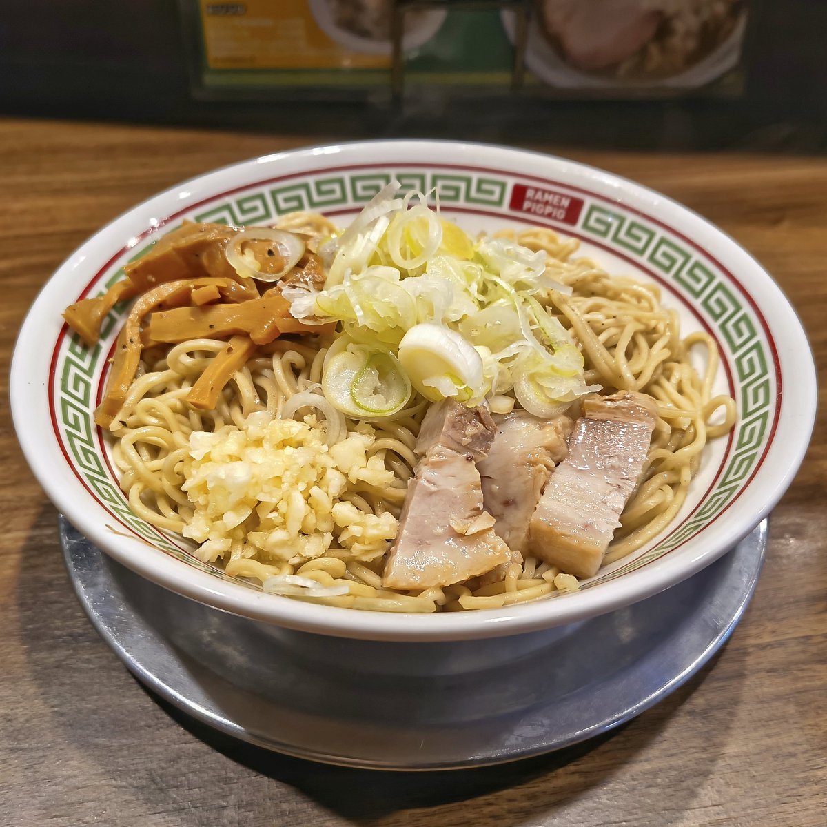 かがみ tweet media