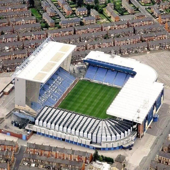 90s Football tweet media