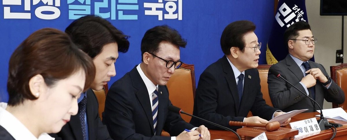 으른이 tweet media