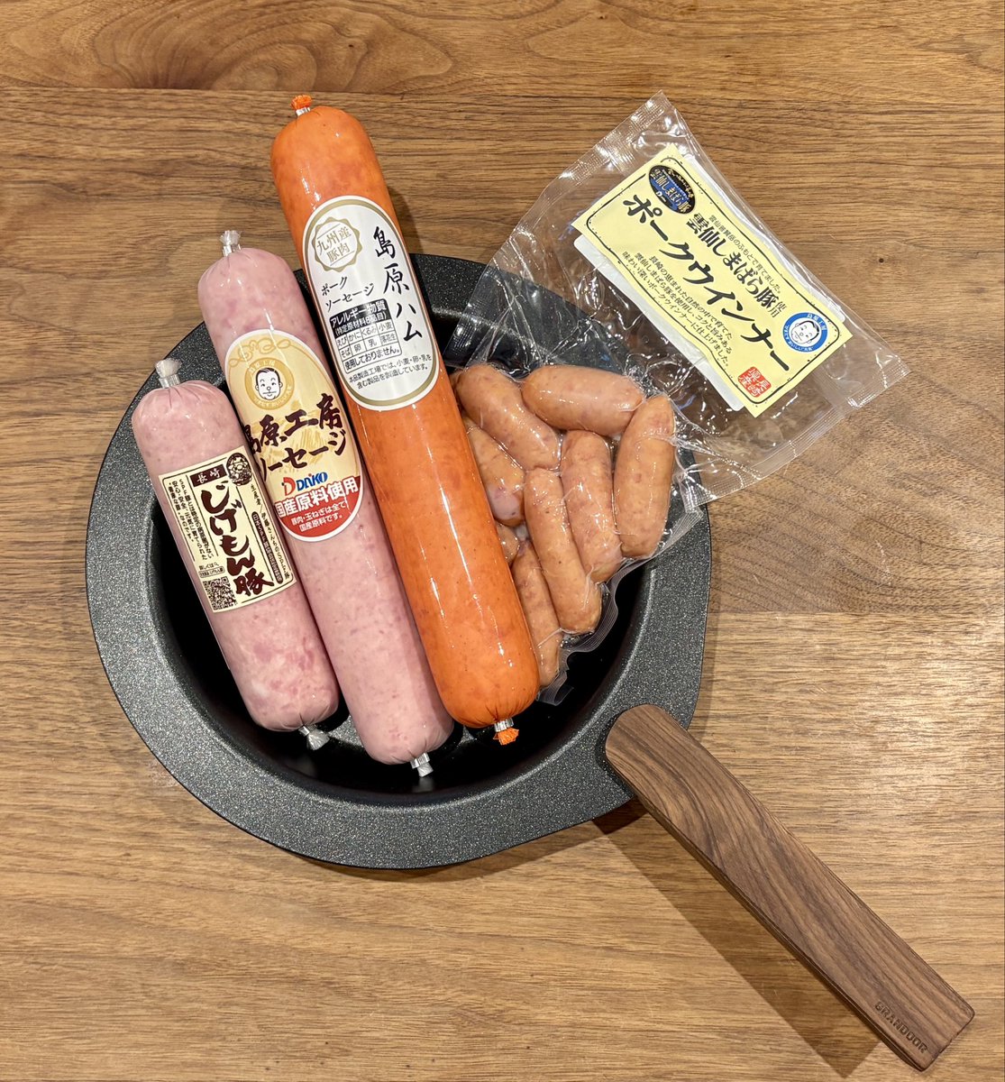 淑女（仮）の野外飯 tweet media