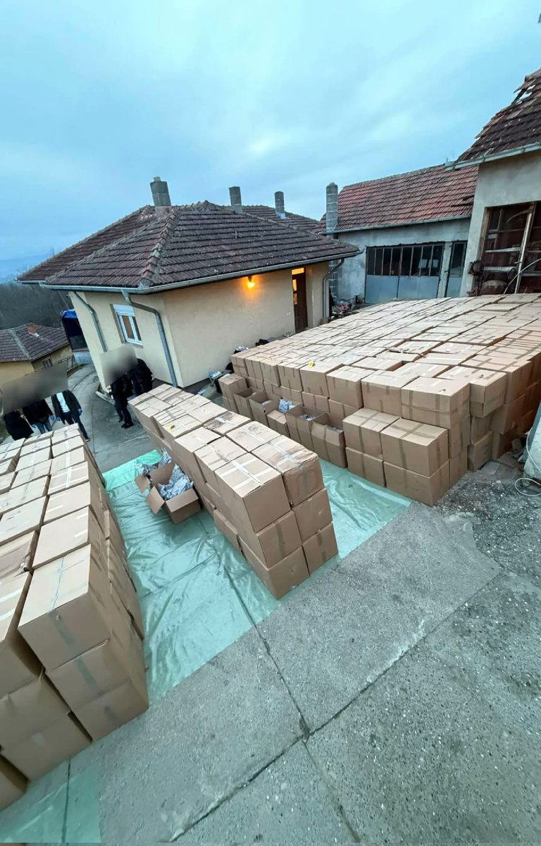 black & white tweet media