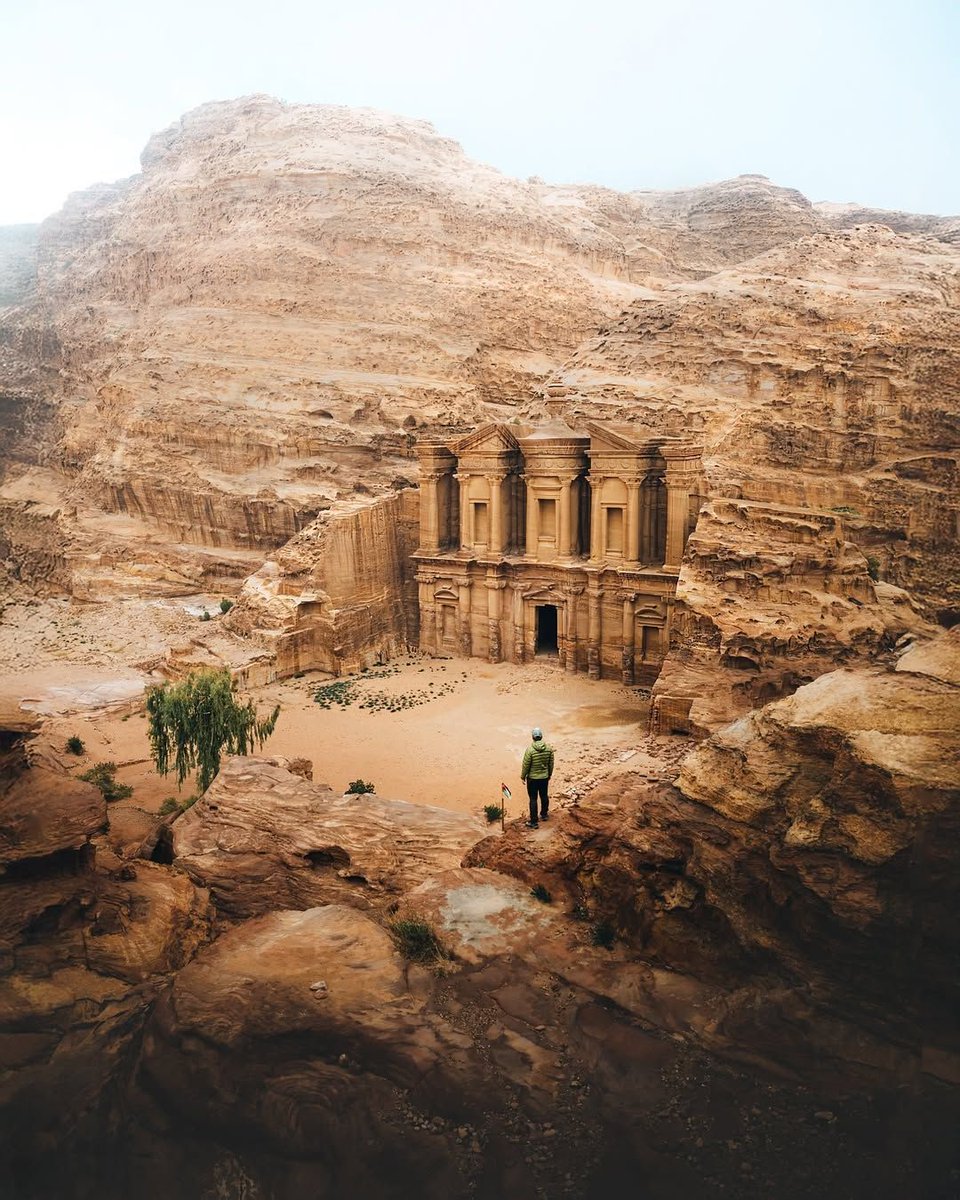 عظمة الدير في قلب #البترا ! 
⁣
📸 letsgoto_pl⁣
⁣
#مملكة_الزمن #زوروا_الأردن #حب_الأردن #الأردن