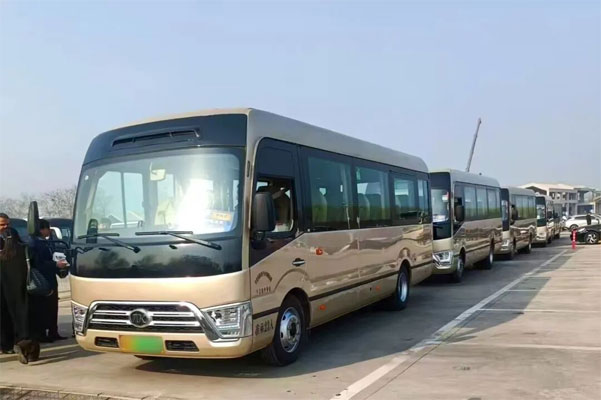 Chinabuses tweet media