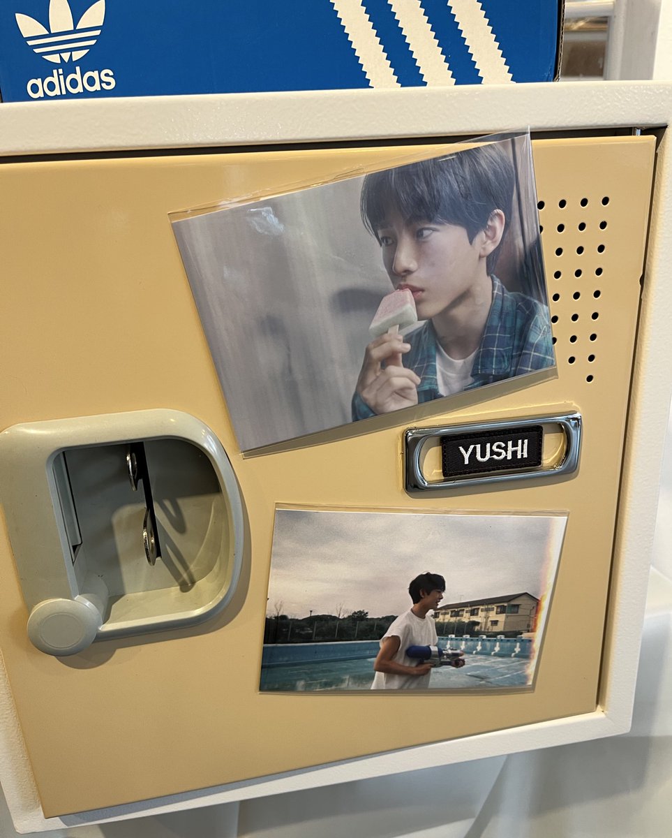 사월의별 tweet media