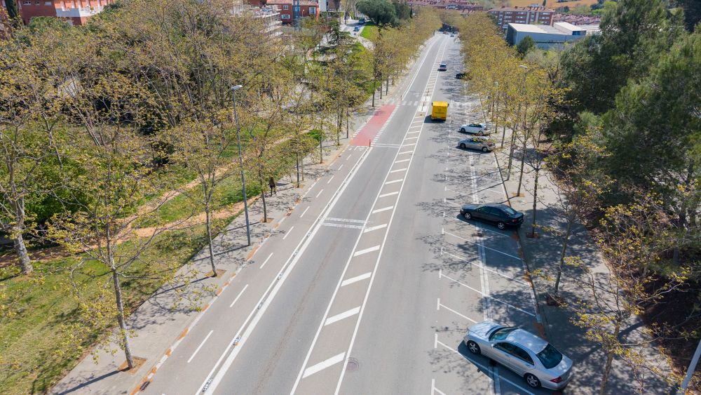 #Cerdanyola impulsa la mobilitat sostenible amb noves actuacions en carrils bici i itineraris per a vianants amb el suport de l'AMB. Més informació: tinyurl.com/5n6ssx9u