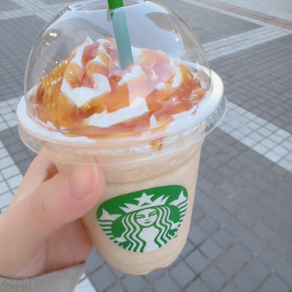 【公式】わるい人 tweet media