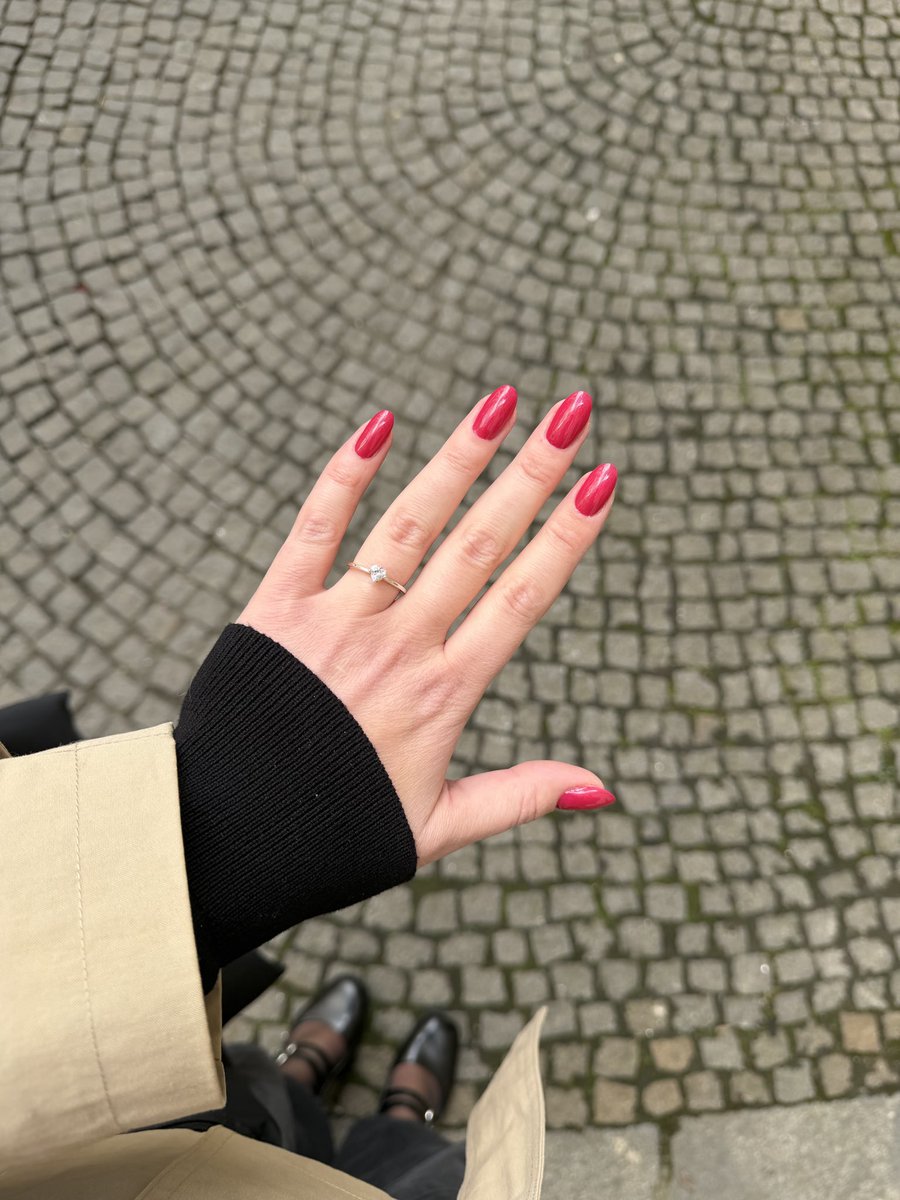 Princess Daisy tweet media