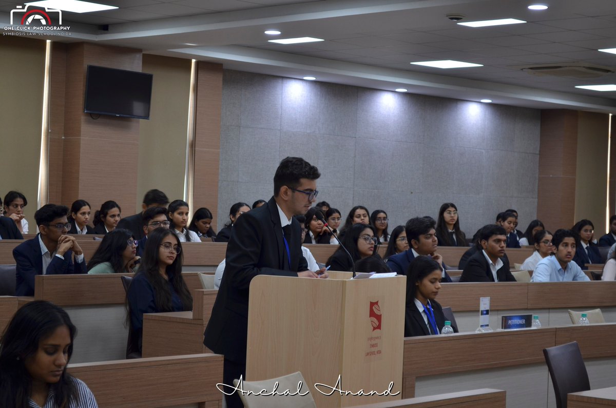 LawNoida's tweet image. Throwback to 30 Mar 2025 – SLS NOIDA hosted the Finals of its 1st National Moot, ending with a prize ceremony graced by Justice Rajesh Bindal.
.
.
.
#throwback #slsnoida