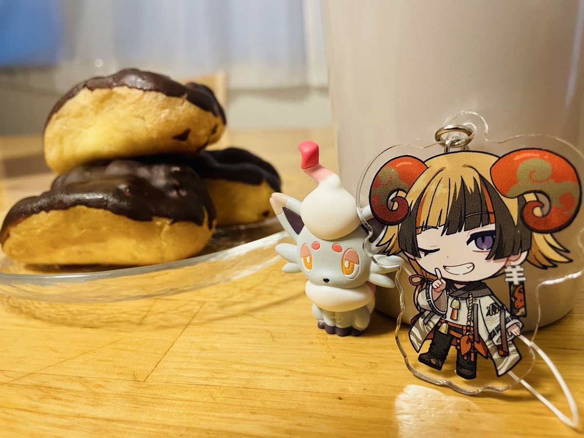 あかみと tweet media