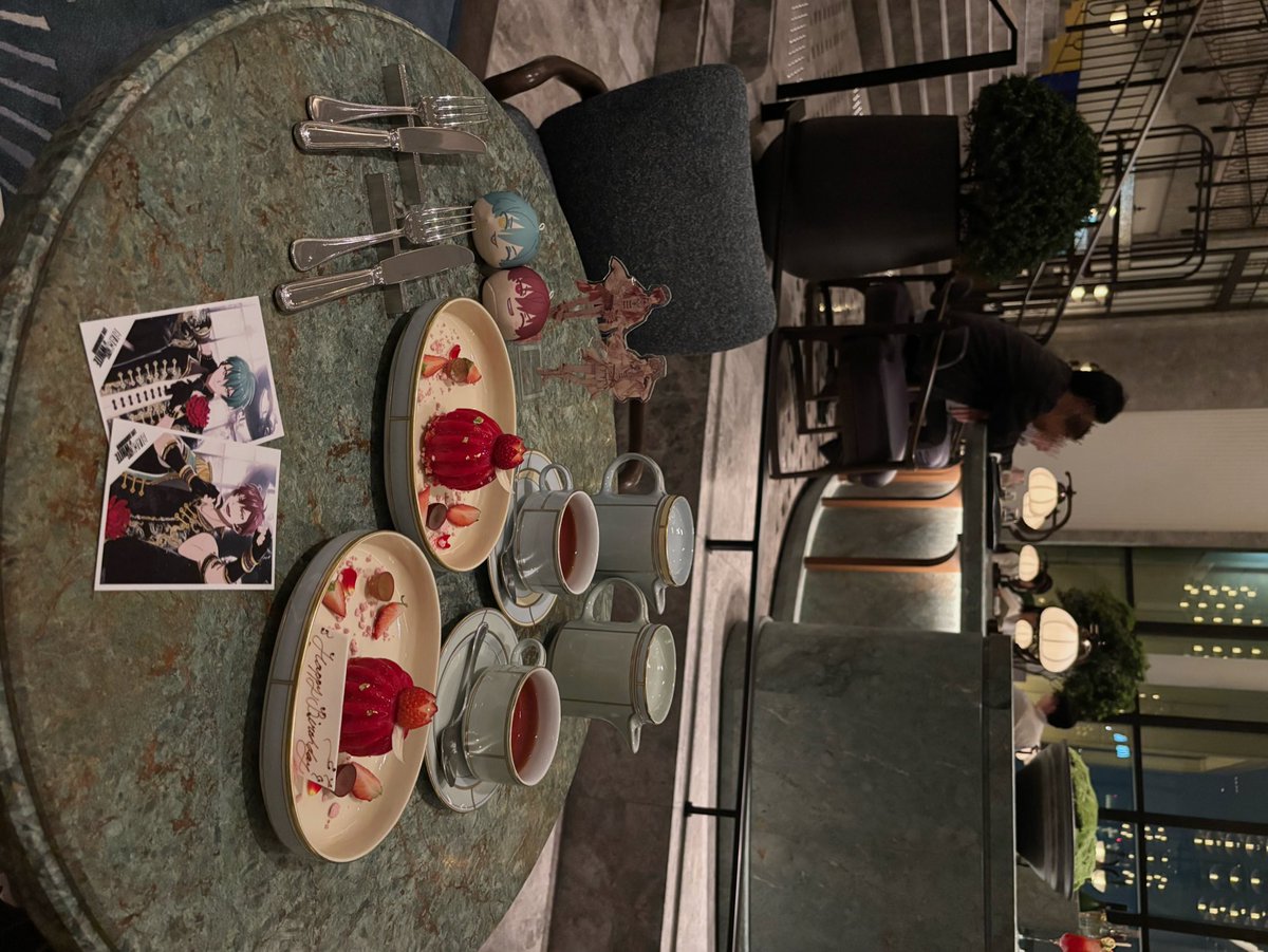 ℎ𝑎𝑚𝑦𝑢 tweet media