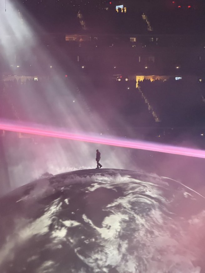 “e go over you”😹 tweet media