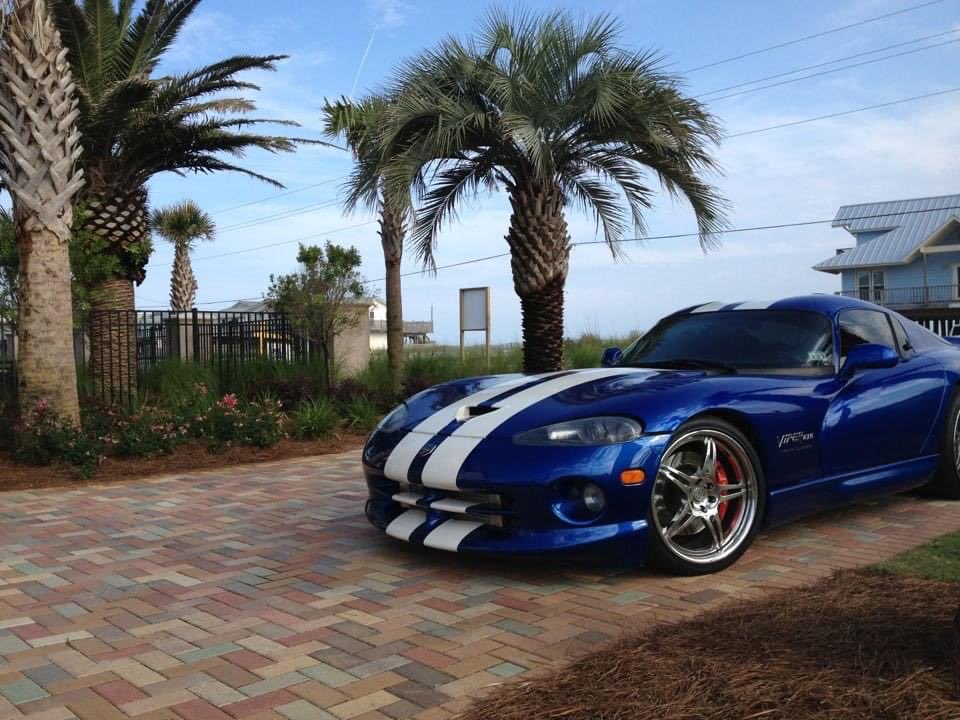 CopterKevo's tweet photo. @fujitaat4 I’ve had plenty of cars too! I always try to have a car and truck in the driveway. Right now I have three trucks and one car though lol https://t.co/pktdJdMcX5