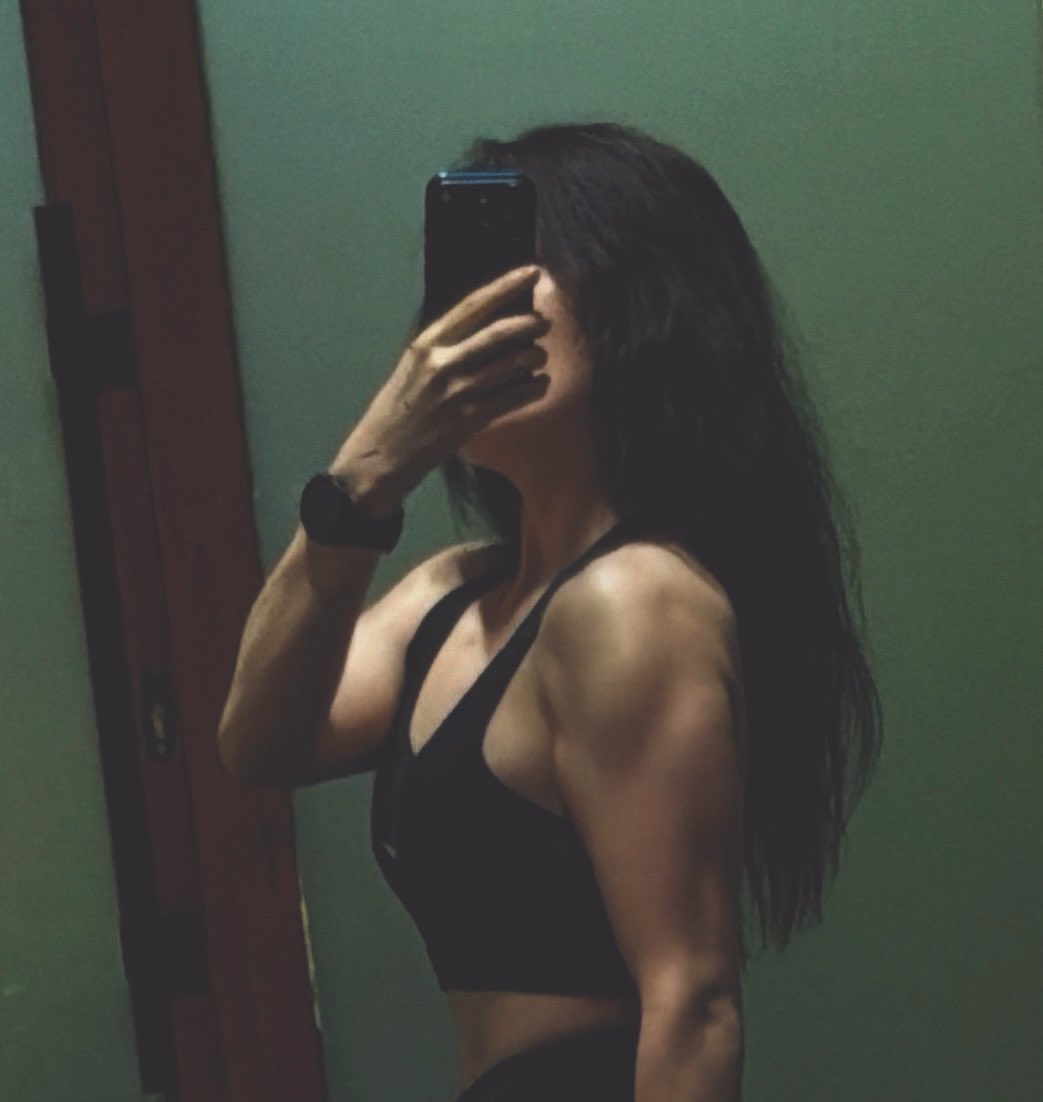 Төрийн соёрхолт tweet media