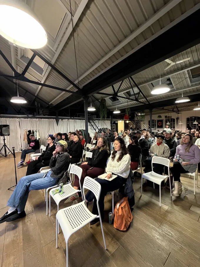 ArtRabbit tweet media