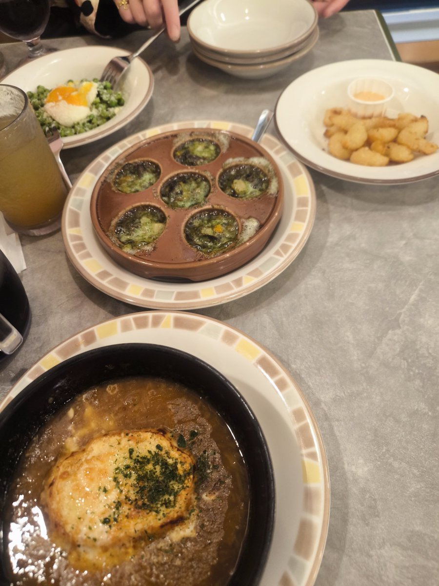 ムカイ tweet media