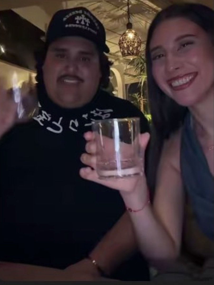 Power up tweet media