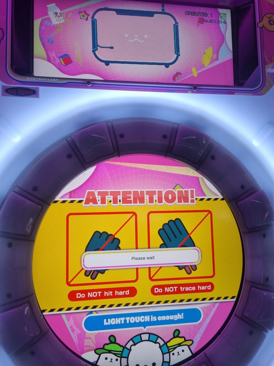 フH현수 tweet media