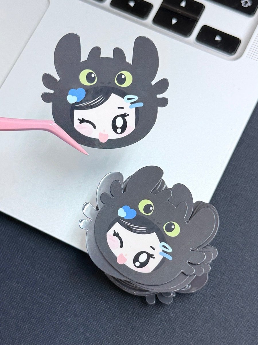 daisydesu tweet media