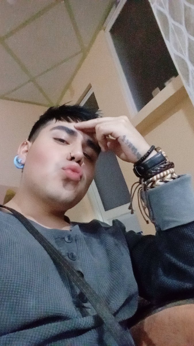 dantemigue's tweet photo. Hola 😜😏 https://t.co/HYPBhDTxzu