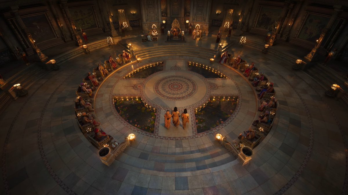 Nilzrav's tweet photo. FAVORITE SHOTS🔥❤️
The detailing, sharpness &amp; design.

#RAMAYANA🏹💥 https://t.co/2VV5aPEKWS