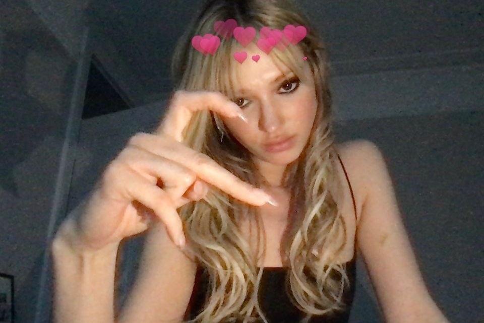 𝔇𝐞𝐞 tweet media