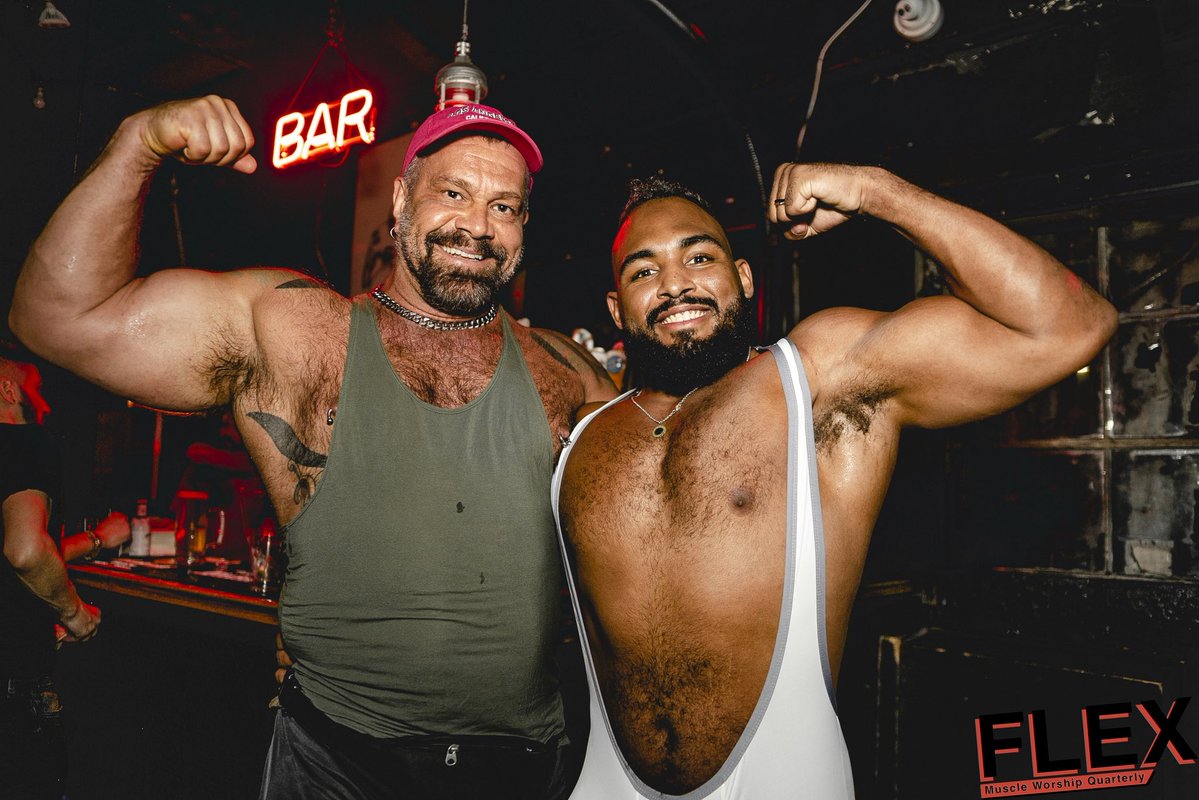 Flex Party tweet media